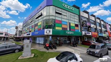 FOR RENT 3-STOREY SHOPLOT The Trillium Sungai Besi Lake Fields