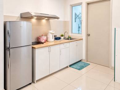 Savanna Executive Suite @ Southville City-3