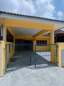 FOR SALE Taman Seri Meru Klang 1-Storey House kitchen table top
