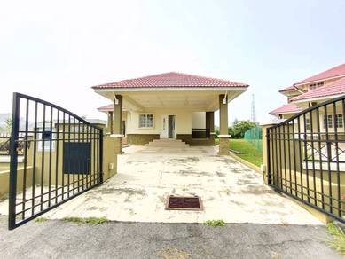 Termurah 2 Storey End Lot Bungalow Taman Desa Anjung Putra Kajang