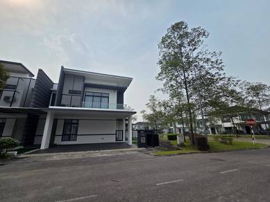 Gated La Promenade Precinct Premiere Semi-Detached near NorthBank