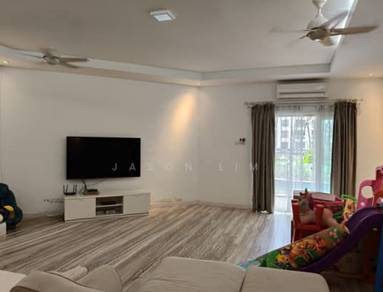 Fully renovated Sri Alam Condo KGSAAS sek 13 shah alam