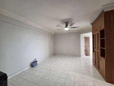 Cozy condo for rent at Kelana D'Putera
