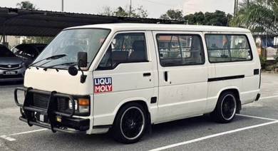 Toyota HIACE 2.4 LH61 (M)