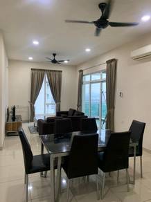 M Condo Larkin  / JB Town