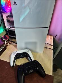 PS5 Slim Digital 