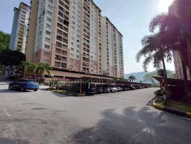 Lakeview Apartments