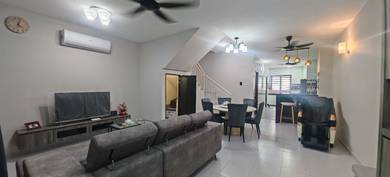 fully renovate move in condition 2 stry freehold at durian tunggal