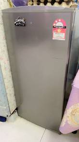 Peti Ais Haier 