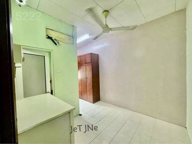 Pandamaran, Klang-2 Storey Terrace House For Sale