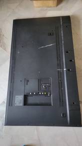 faulty Samsung Smart TV 55 inch.