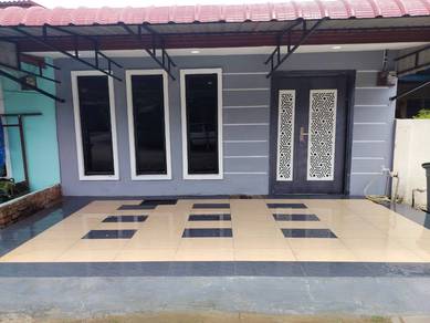 [NON BUMI]TERES SETINGKAT  RUMAH AWAM BUKIT LINTANG  AYER MOLEK Melaka