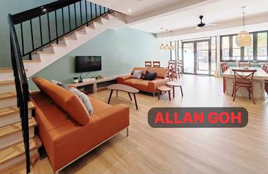 3 Storey Terrace Batu Ferringhi - 3250sf - F/Renovated F/Furnished