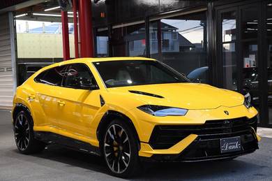 2023 BOOKNOW Giallo Yellow Lamborghini URUS S 4.0