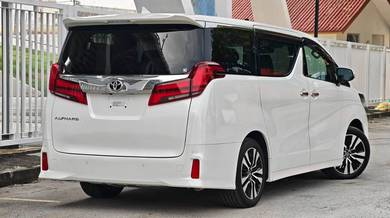 Toyota Alphard 2.5 SC (9,700 KM) SR/DIM/BSM