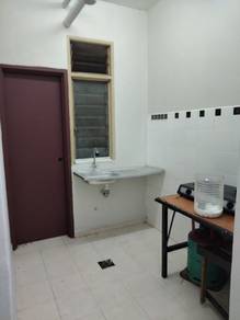 Below Market Pelangi Apartment 3R2B UiTM dengkil taman emas