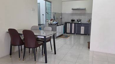 Villa Tanjung (Tanjung Height)