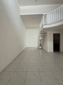 Kota sas Below market 81k Rumah teres 1 1/2 tingkat