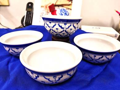 Thailand Hand Painted Blue & White Ceramic Set x 4