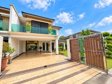 Taman Laguna Perling Double Storey Semi-D 45x100 Fully Renovated