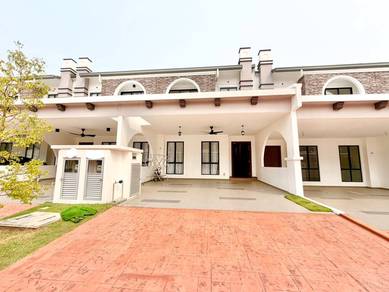 RENOVATED FURNISH Double Storey Setia Safiro Amadeo Phase 3 Cyberjaya