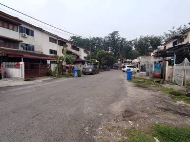 3 Storey House Seri Muda Shah Alam for Sales