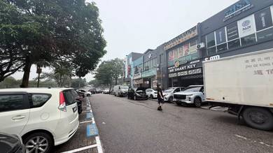 Impian Emas Double Storey Shoplot Kempas Dato Onn Setia Tropika