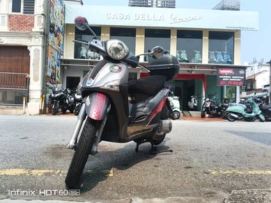 Scooter  16 PIAGGIO LIBERTY S 150 MEDLEY