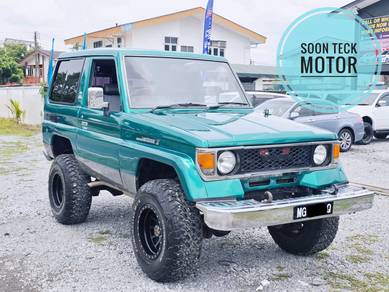 1995 Toyota LANDCRUISER 2.4 (M)