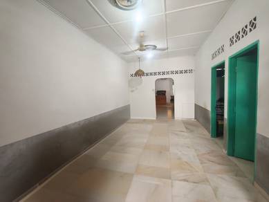 1.5 Sty Terrace @ Taman Suntex , Batu 9. Cheras, Freehold, Super Cheap