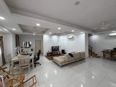 Semi-Detached-House-for-rent-Batu-Ferringhi-Penang-1