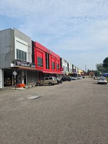 PASIR GUDANG TANJUNG PUTERI RESORT jalan lampam FACING MAIN ROAD