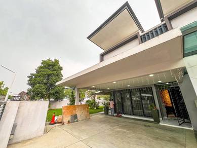 (CORNER LOT) 2 Storey Terrace House Kajang East Precint 2 Semenyih