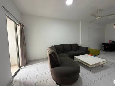 Partially Furnished Pelangi Damansara Condo Kota Damansara