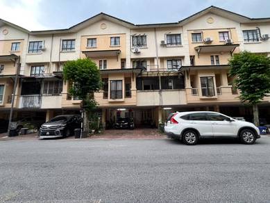 FREEHOLD, PEACEFUL -Townhouse 3 Storey Prima Court Saujana Melawati