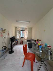 Taman Putri Kulai Low Cost Flat Partial Furnished