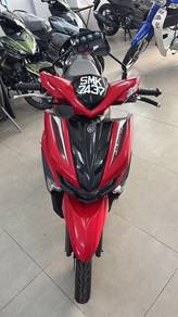 YAMAHA AVANTIZ 125!!LOAN KEDAI!subang chong motor!