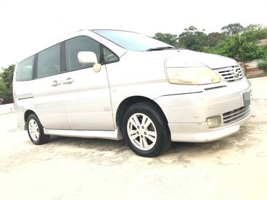 Nissan SERENA 2.0 HIGHWAYSTAR (A)LEATHER SEAT/7 SE
