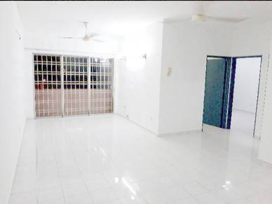 Sutramas Apartment