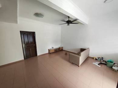 Double Storey House For Rent / Jalan Carmai / Taman Senai / Near Kulai