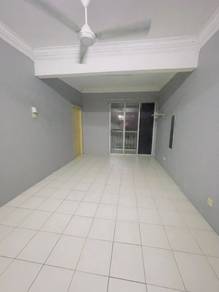 Spring Court Apartment Taman Mas. Puchong Prima Lrt Lift Koi