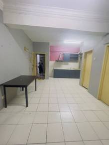 Spring Court Apartment Taman Mas. Puchong Prima Lrt Lift Koi