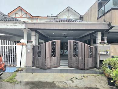 Freehold Renovated Double Storey Taman Bayu Perdana Klang For Sale