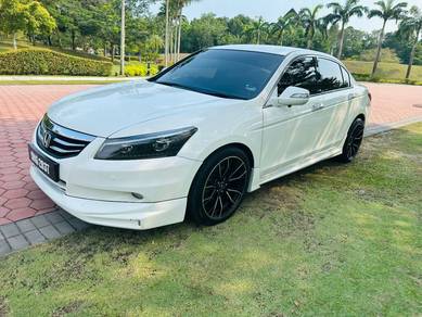 Honda ACCORD 2.4 VTI-L FACELIFT (A)