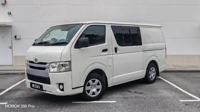 2015 Toyota Hiace Semi-Panel Van 2.5 (D)