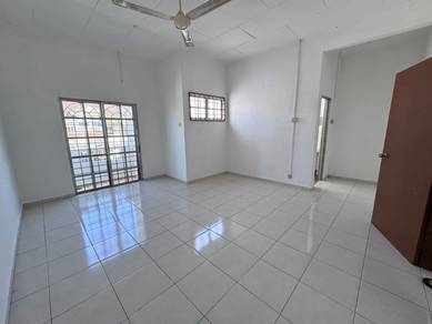 2-storey-Terraced-House-for-rent-Cheng-Melaka