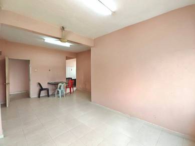 Taman Gaya Flat / Taman Gaya area / Level 4 / Full Loan