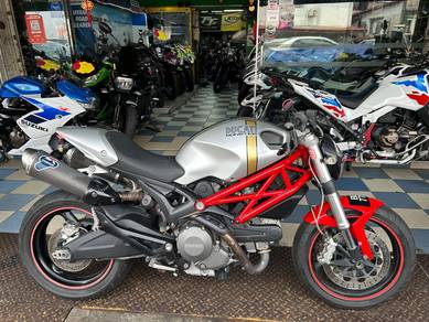 Ducati Monster 795 Classic Imola 72 Silver