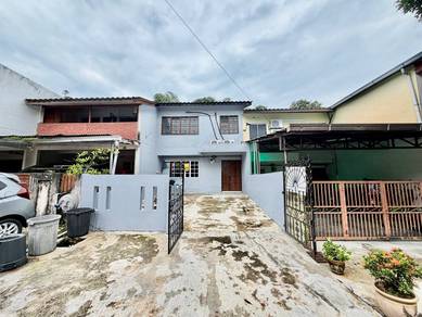 Jalan J Taman Melawati Teres Dah Reno Cantik