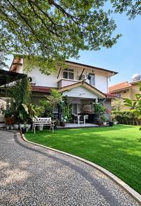 Renovated Corner Lot Denai Alam For Sale